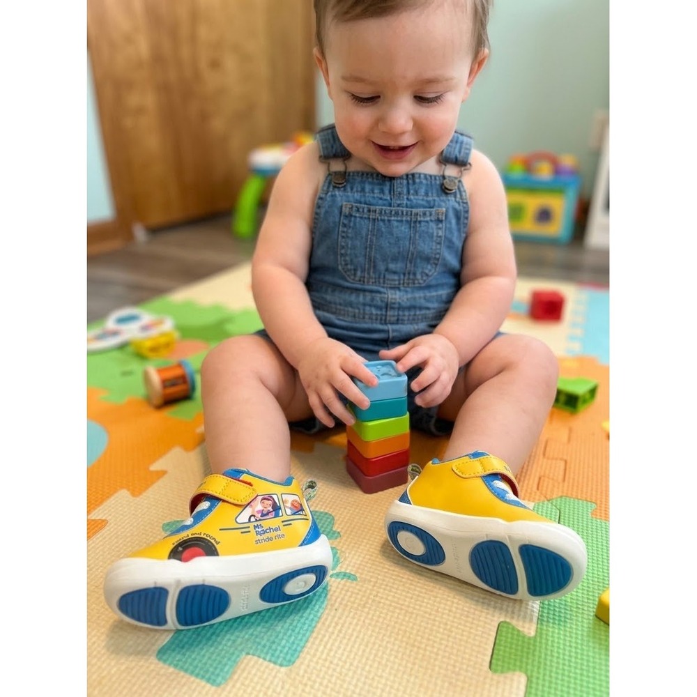 Stride Rite Ms Rachel Toddler 3M Yellow Wheels On The Bus Excellent Sneakers